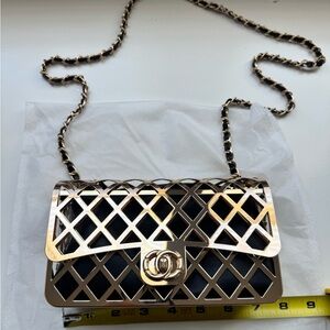 Chic Black and Gold Chain Bag